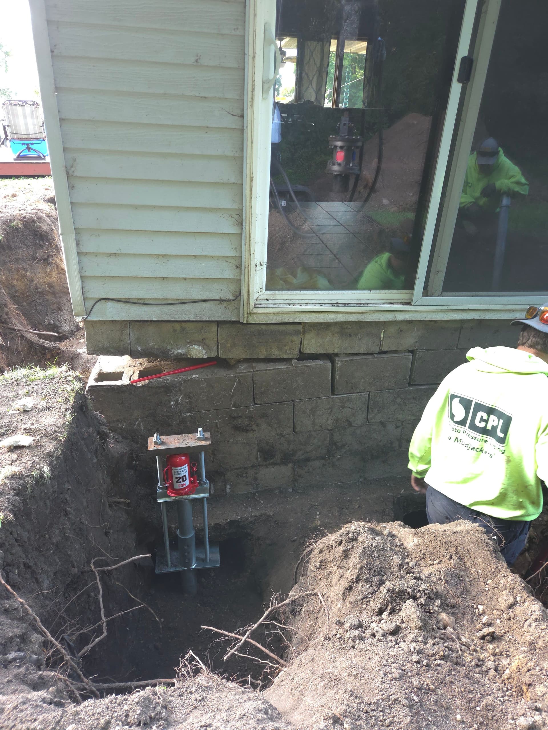 Gallery photos for Foundation Releveling and Helical Pier Installation in Waterville: Image #3