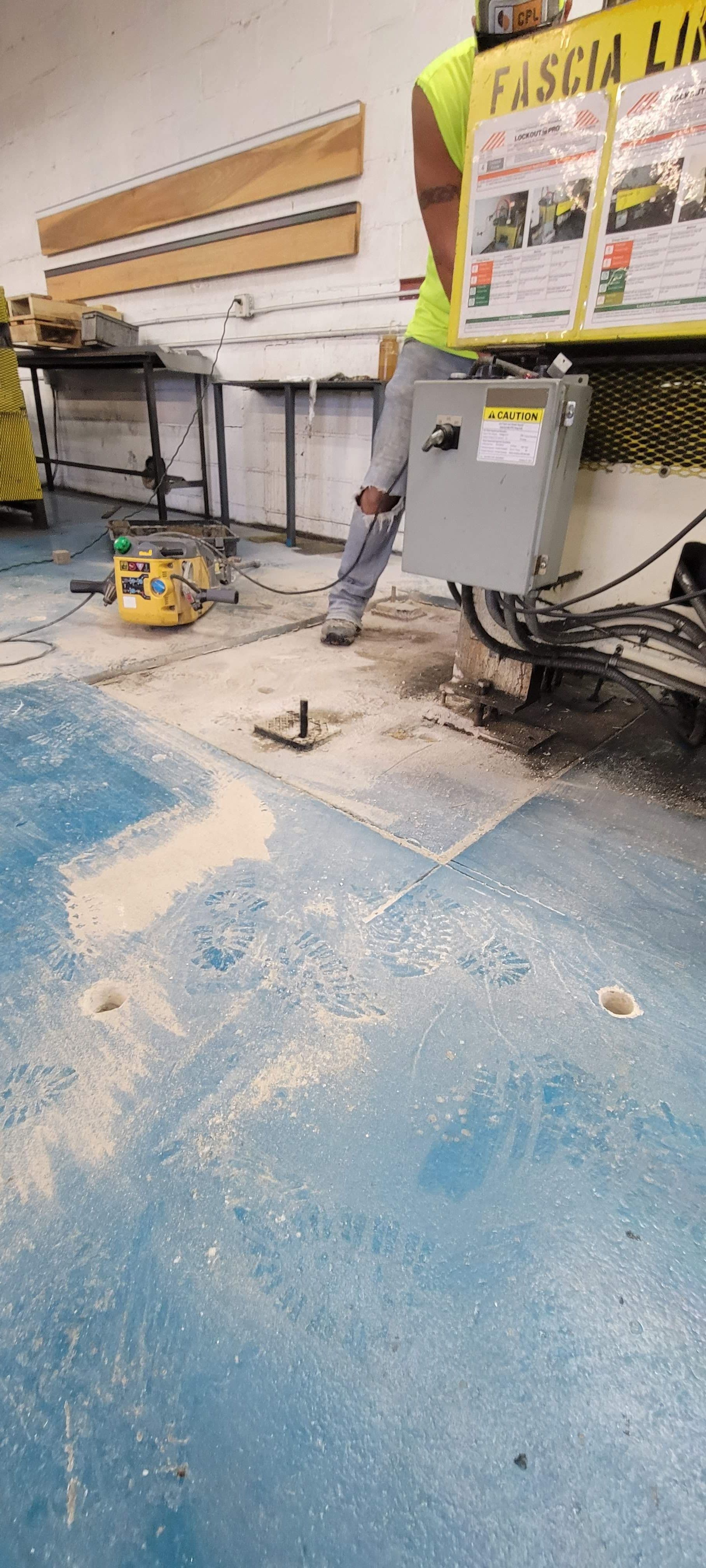 Gallery photos for Precision Concrete Lifting in an Industrial Workshop: Image #3