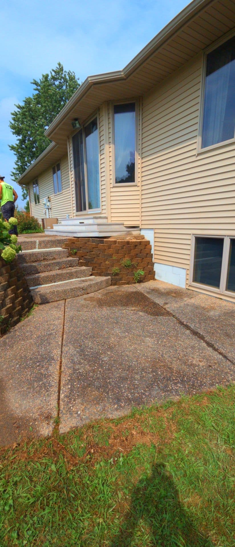 Gallery photos for Sinking Back Patio Re-Leveled in Farmington MN: Image #3